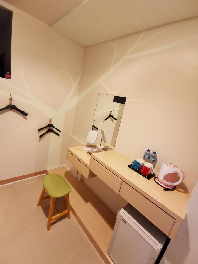Green Park Homestay Лодун Екстер'єр фото